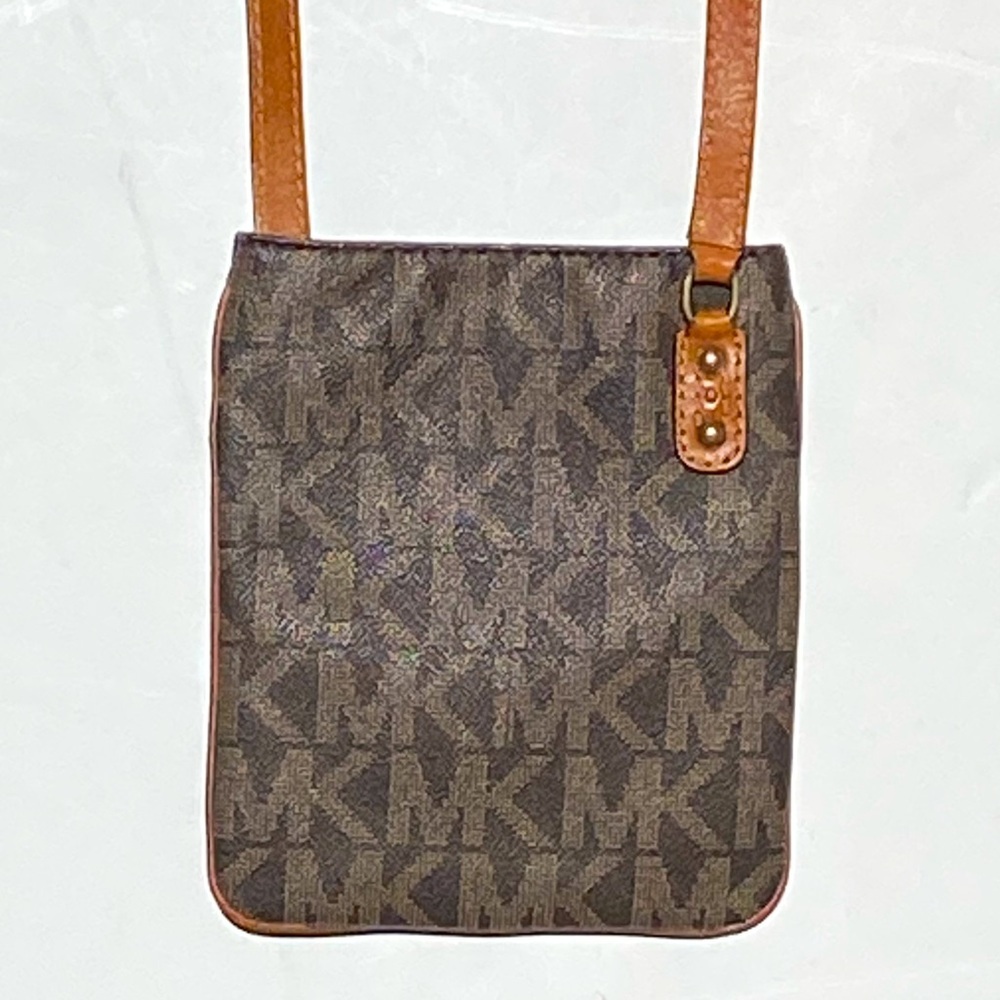 MICHAEL KORS Leather Trim Monogram CrossBody Snap Closure Bag Brown and Tan - Picture 6 of 11